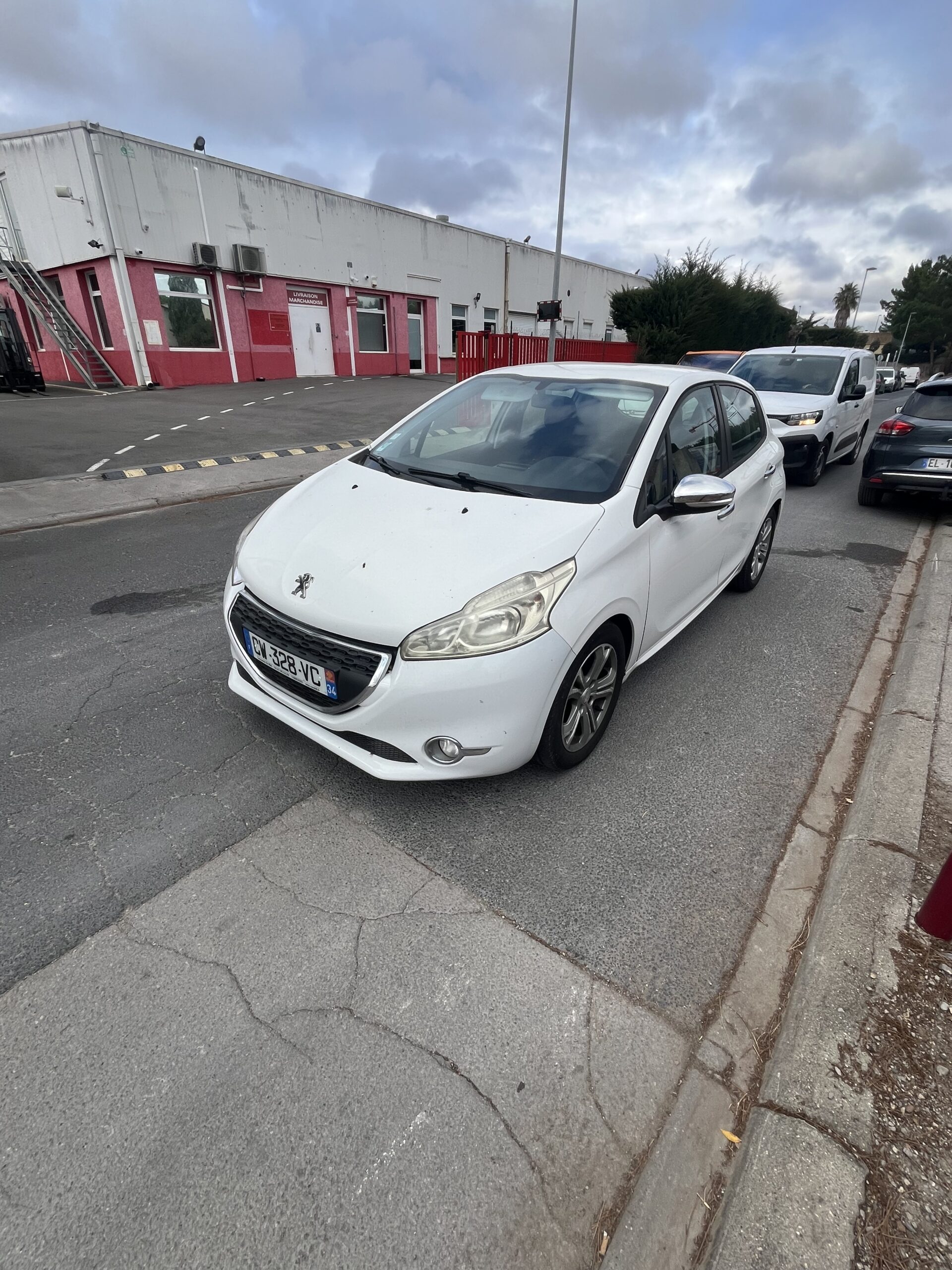 PEUGEOT 208 1.4 HDI FAP access – Image 8
