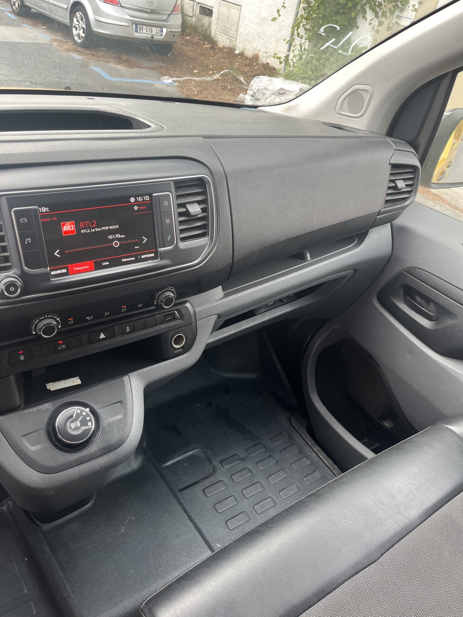 CITROEN Jumpy1.6 BlueHDI 95ch S/S Buisness ETG6 – Image 3